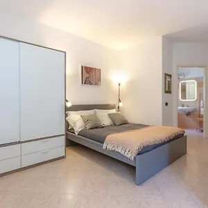 The Door - Ospedale Maggiore Bolonia